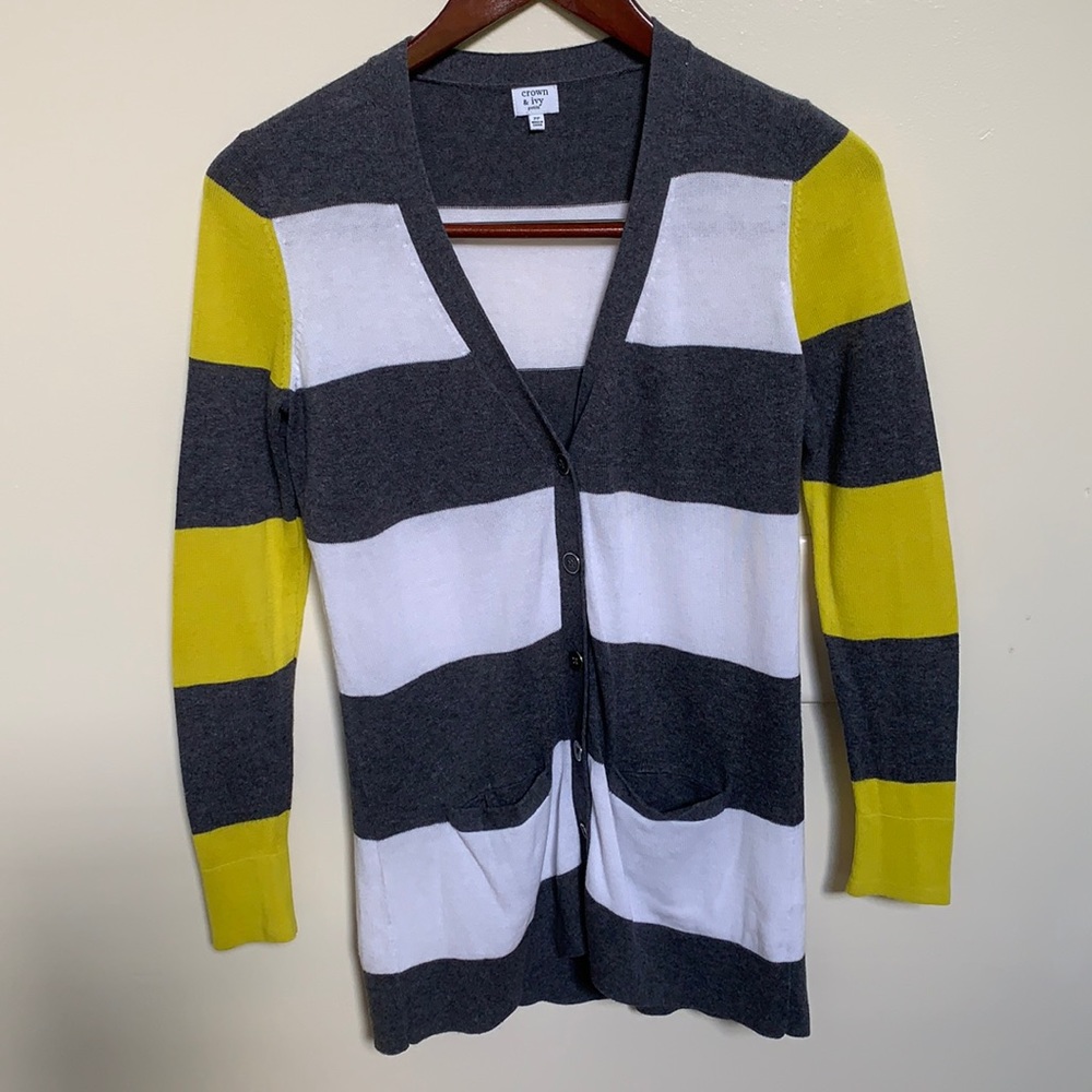 Crown and Ivy Cardigan